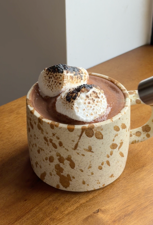 Chocolate Caliente con Sarai’s Milk