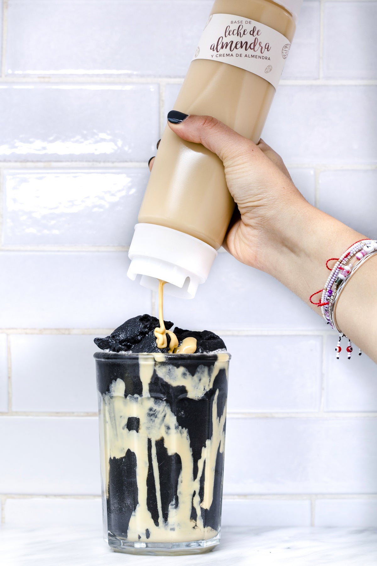 Smoothing con crema de almendra 